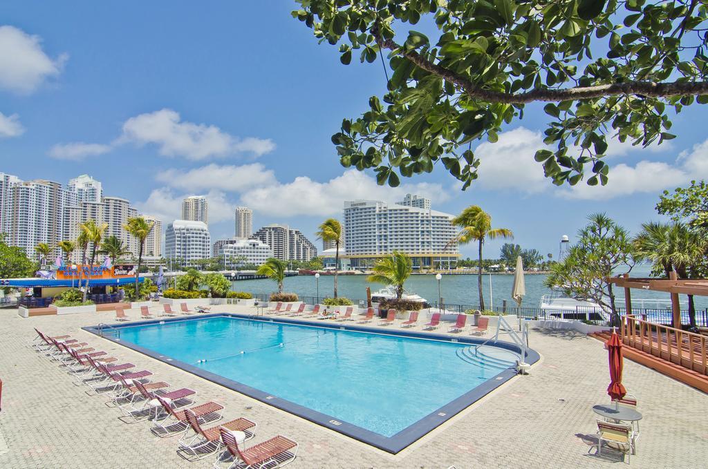 Four Ambassadors Apartments Miami Zewnętrze zdjęcie
